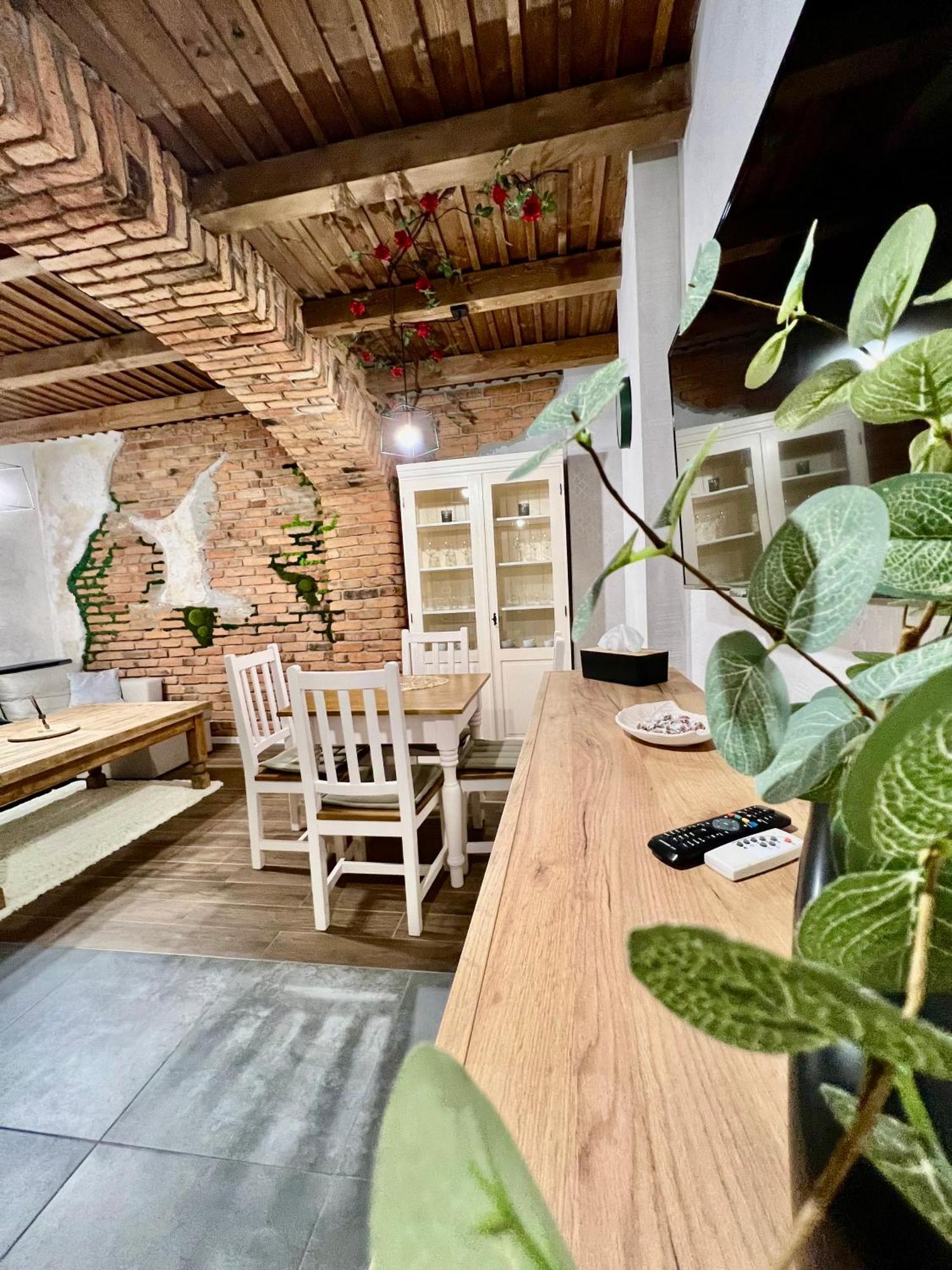 Star Center Sibiu公寓 外观 照片